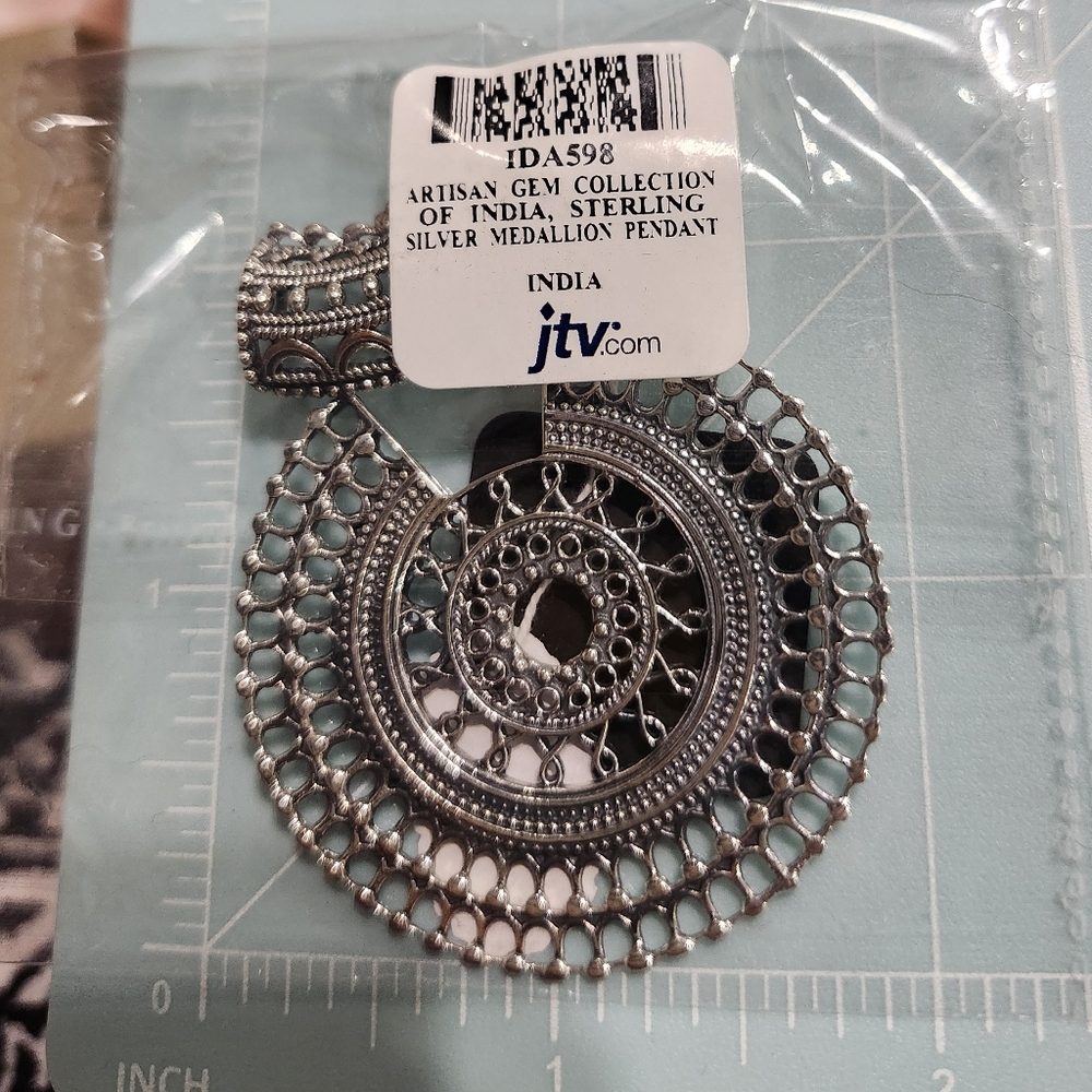 NWT JTV Artisan Gem Collection Of India Sterling Silver Medallion Pendant